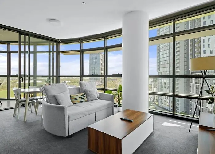 105Op Abnb-Style Spectacular Park View 2Br Apt With Free Parking