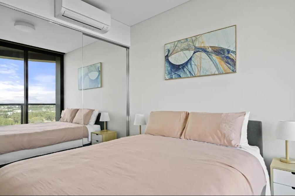 105op Abnb-style Spectacular Park View 2br With Free Parking