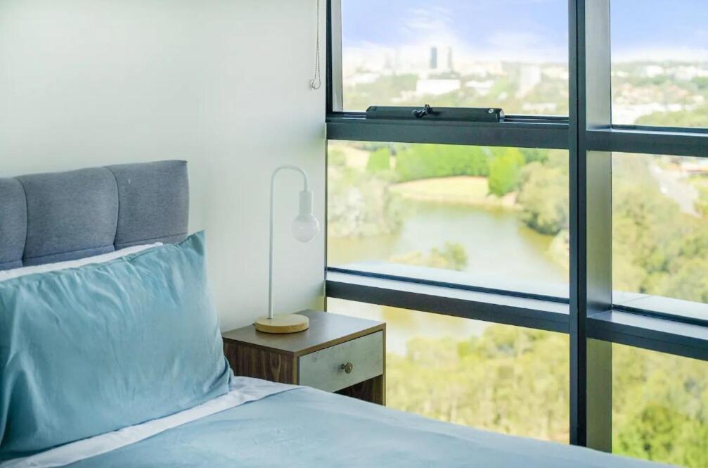 Apartment 105op Abnb-style Spectacular Park View 2br With Free Parking Sydney