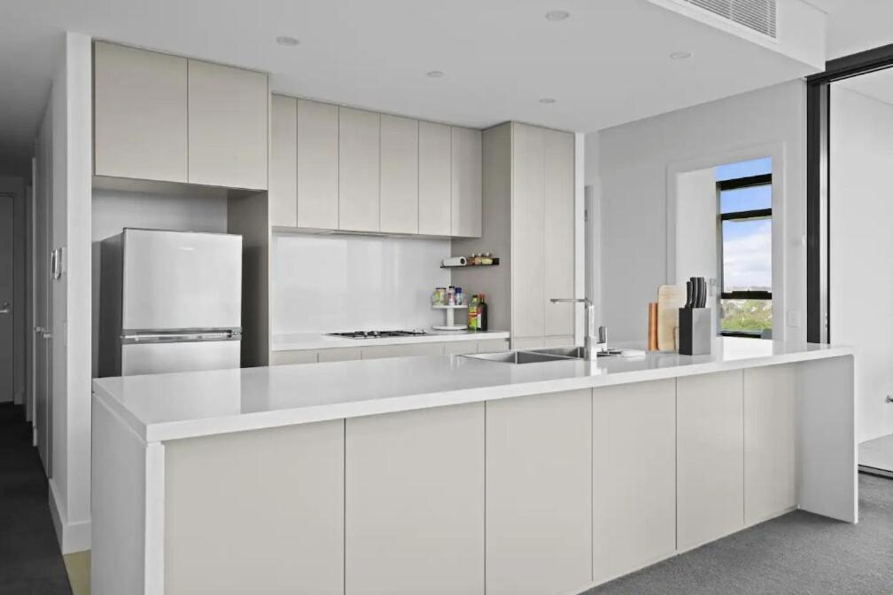 105op Abnb-style Spectacular Park View 2br With Free Parking